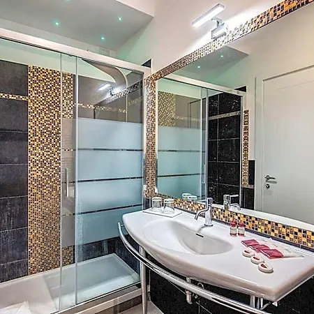 La Foresteria Luxury 4* Rom