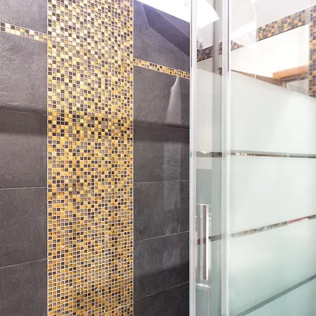 Konukevi La Foresteria Luxury Roma