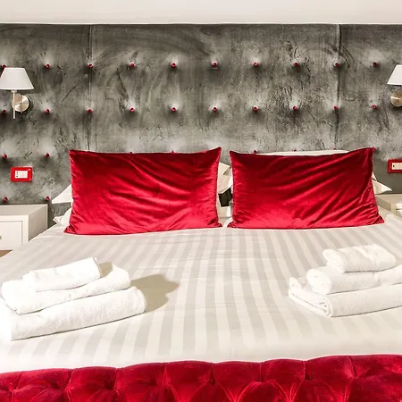 Konukevi La Foresteria Luxury